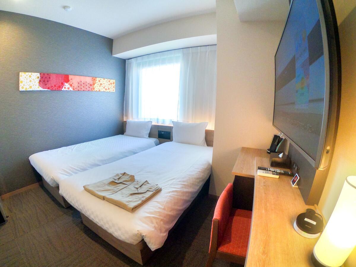 HENN NA HOTEL TOKYO NISHIKASAI photo 2