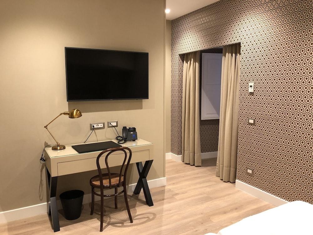 Caruso Place Boutique & Wellness Suites photo 2