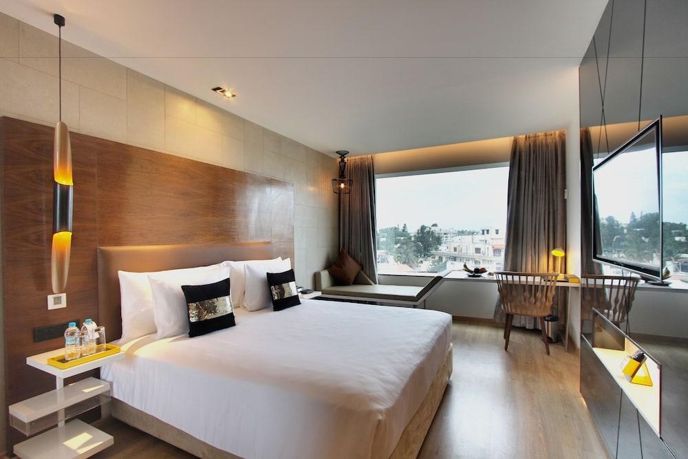 RADISSON BENGALURU CITY CENTER photo 2