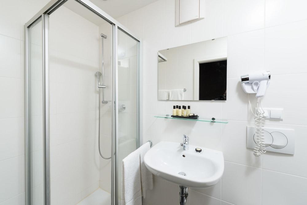 Hotel Munich Inn Design Hotel photo 3