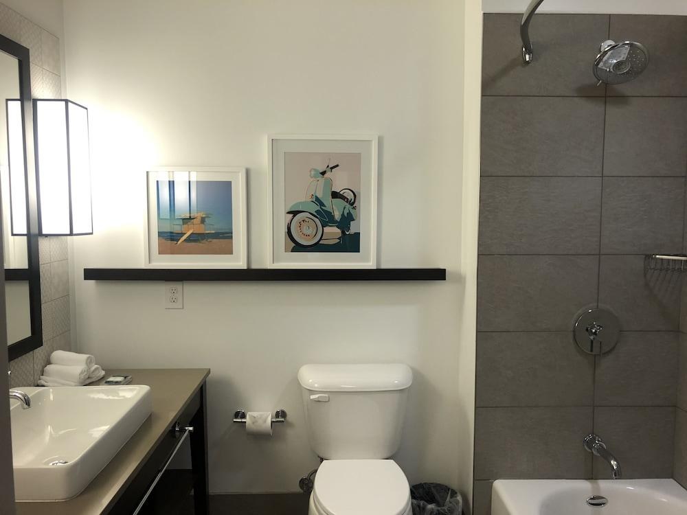 SunCoast Park Hotel Anaheim Resort, Tapestry by Hilton photo 3
