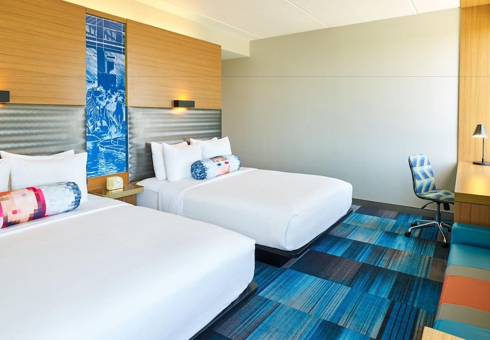 ALOFT AUSTIN DOWNTOWN photo 1