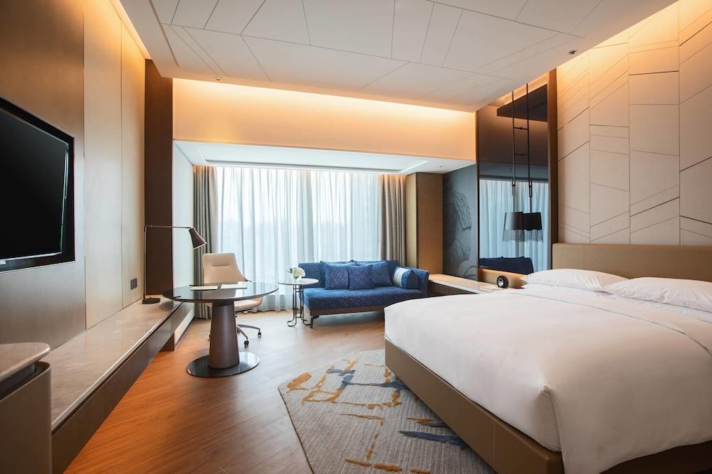 RENAISSANCE XI'AN HOTEL photo 2