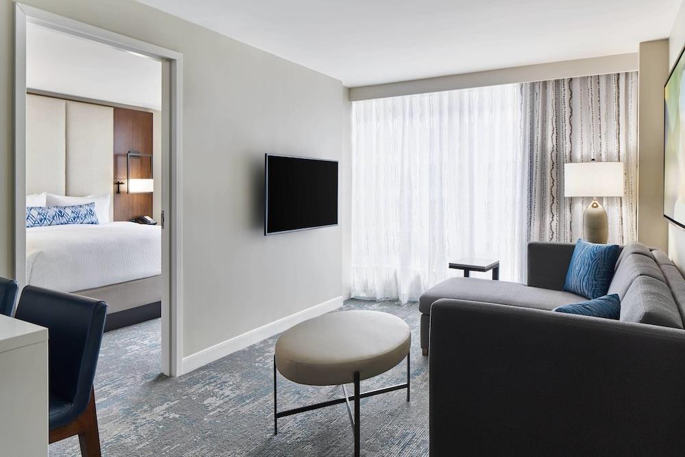 RESIDENCE INN WASHINGTON DOWNTOWN/CONVENTION CENTER photo 4