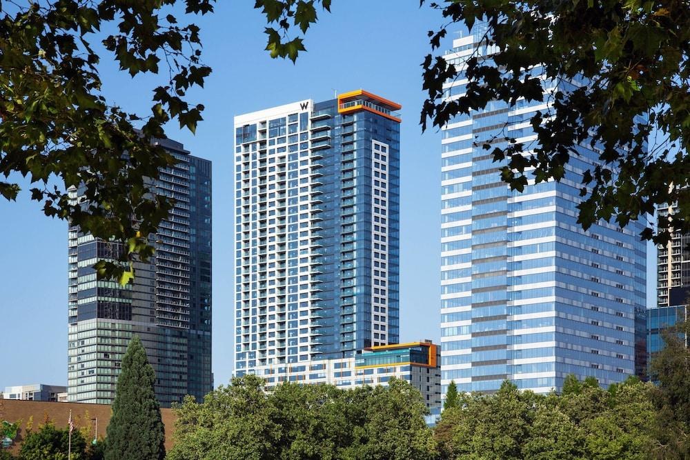 W BELLEVUE