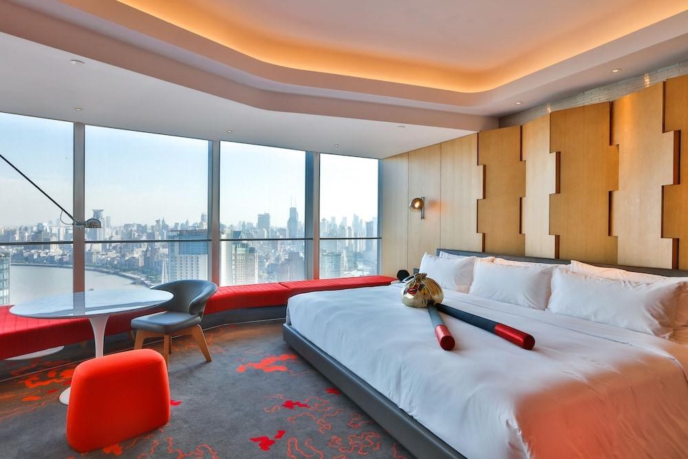 W SHANGHAI - THE BUND photo 2