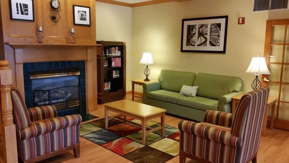 Country Inn Suites Bloomington Normal photo 3