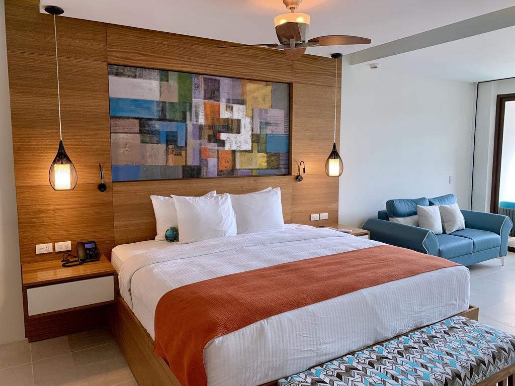 Azura Beach Resort - All Inclusive - Adults Only photo 4