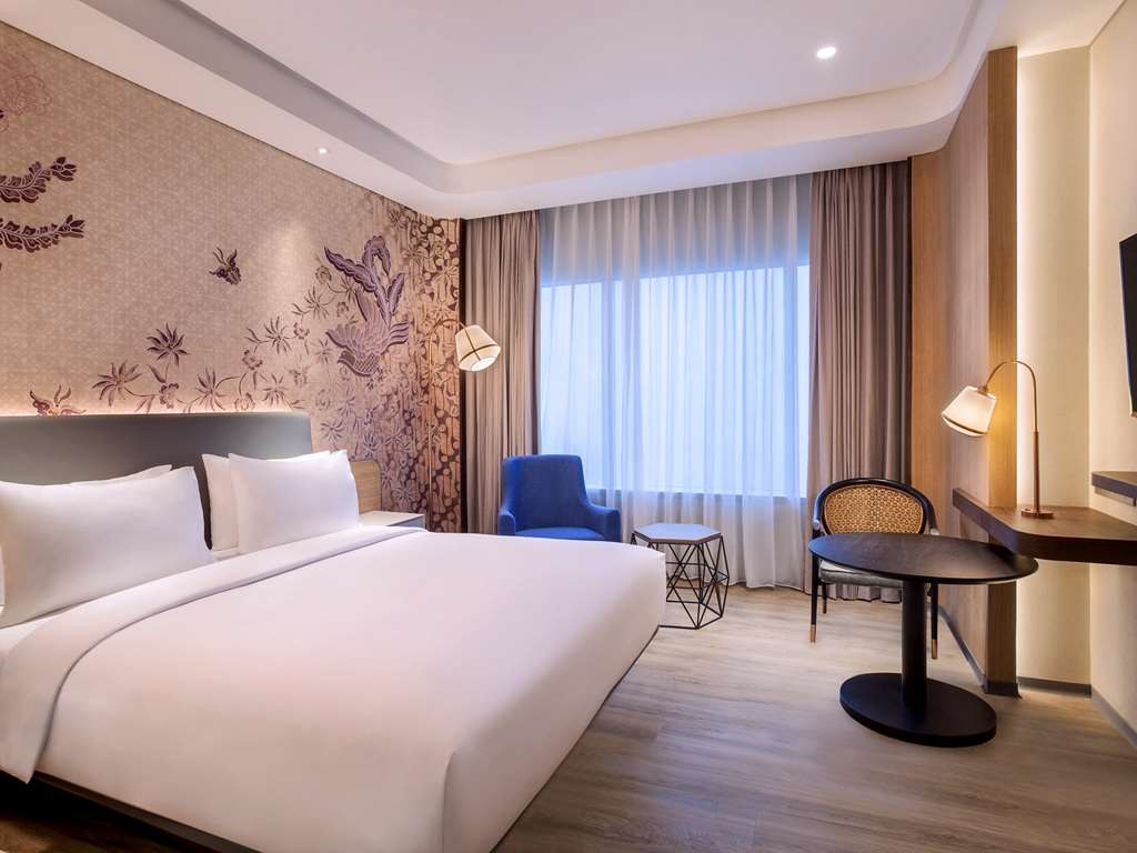 Mercure Jakarta Gatot Subroto photo 1