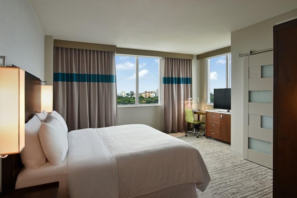 FOUR POINTS BY SHERATON CORAL GABLES photo 1