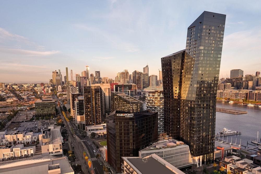 FOUR POINTS BY SHERATON MELBOURNE DOCKLANDS