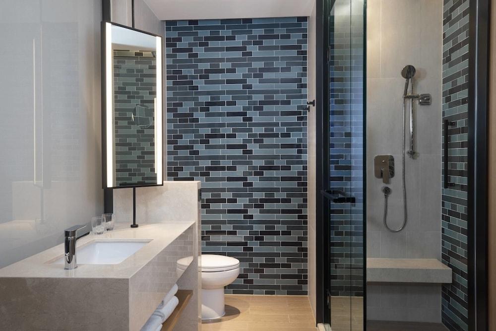 FAIRFIELD BY MARRIOTT SHANGHAI JINGAN photo 3