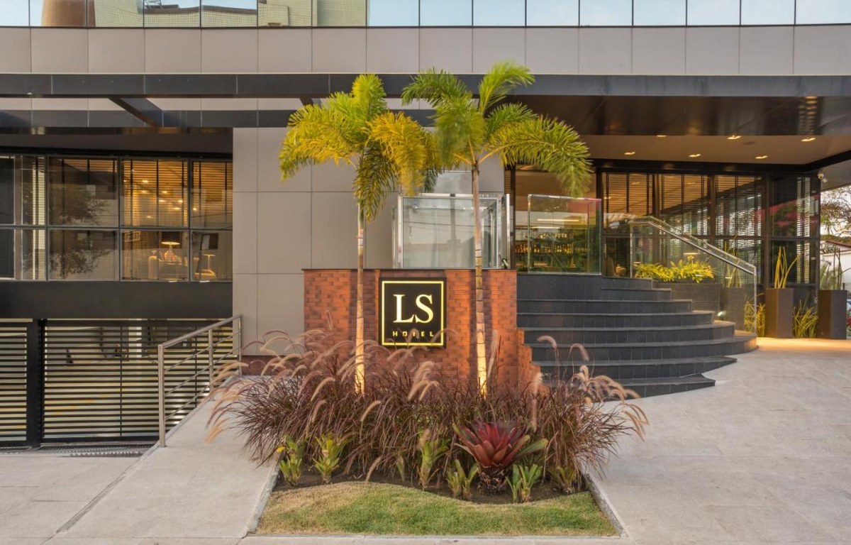 LS HOTEL