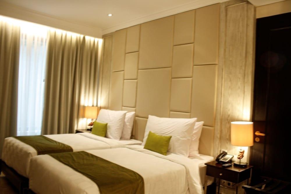 JAMBULUWUK OCEANO SEMINYAK photo 1