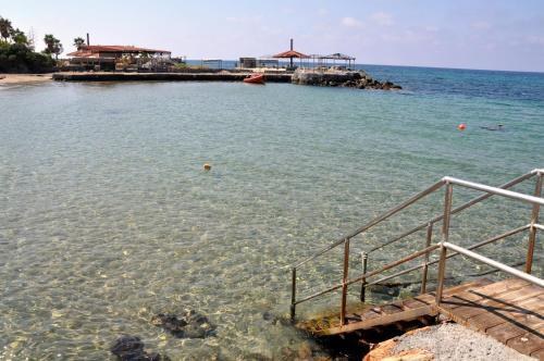 MANOLYA HOTEL KYRENIA photo 1