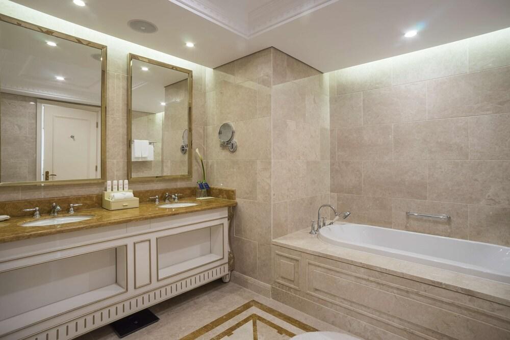 RADISSON BLU RESORT PHU QUOC photo 3