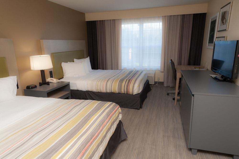 Country Inn Suites By Radisson, Milwaukee Air photo 2