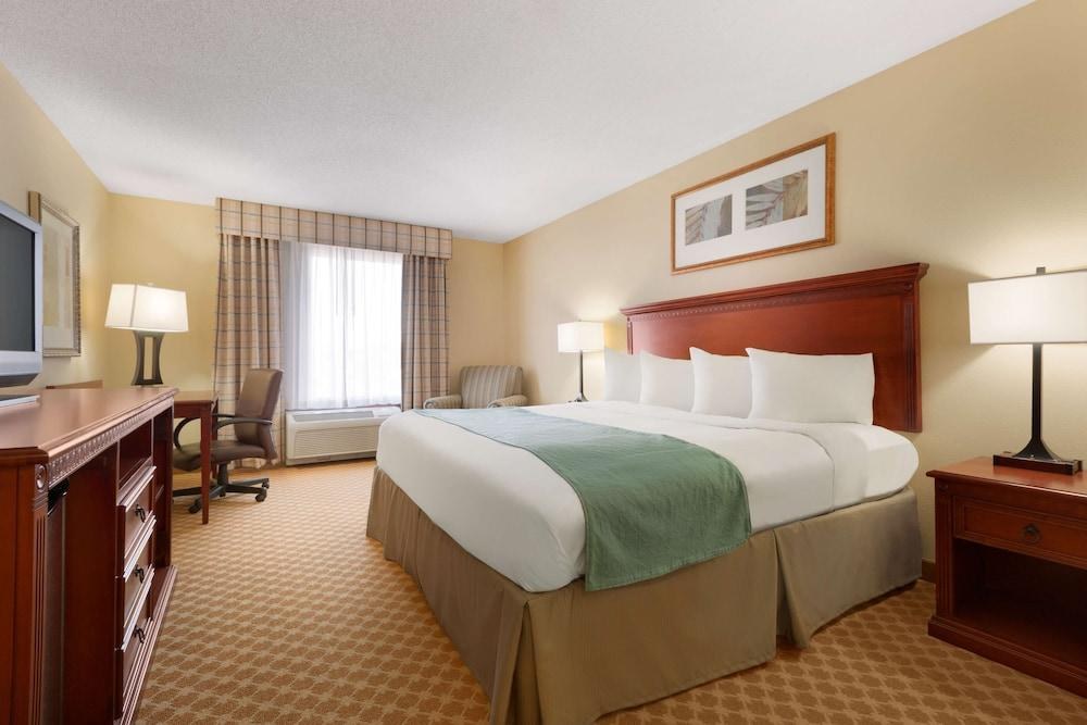 Country Inn Suites By Radisson, Richmond W I 64 photo 1