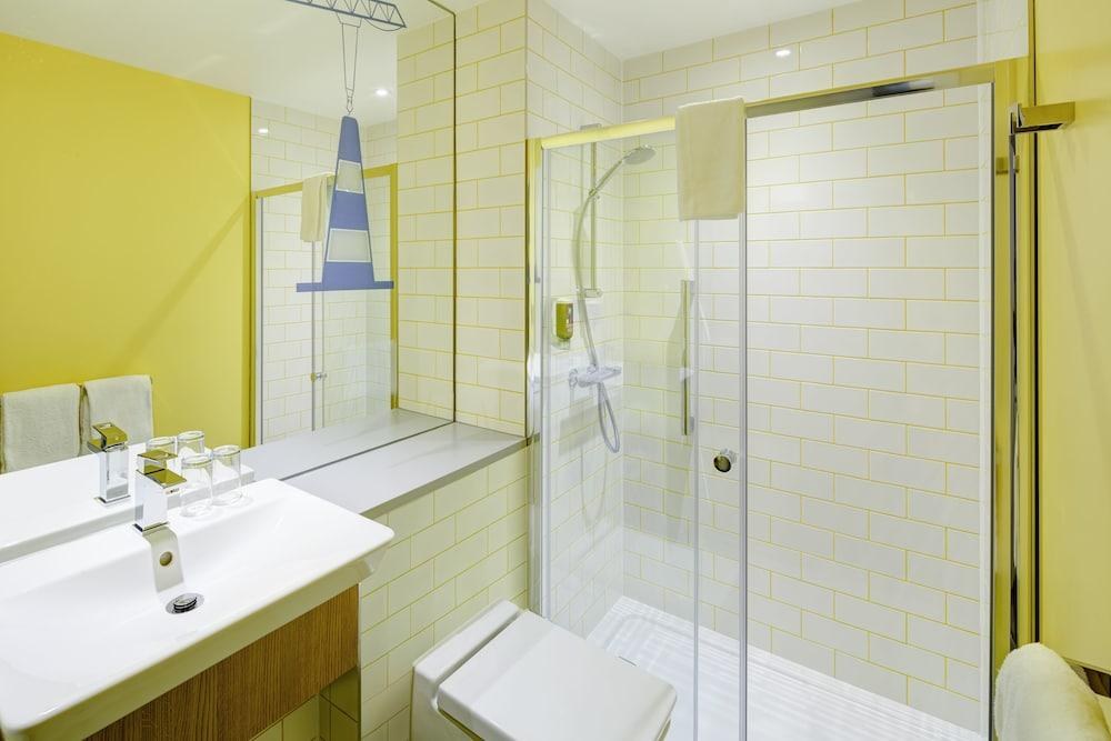 Ibis Styles Glasgow Centre George Square photo 3