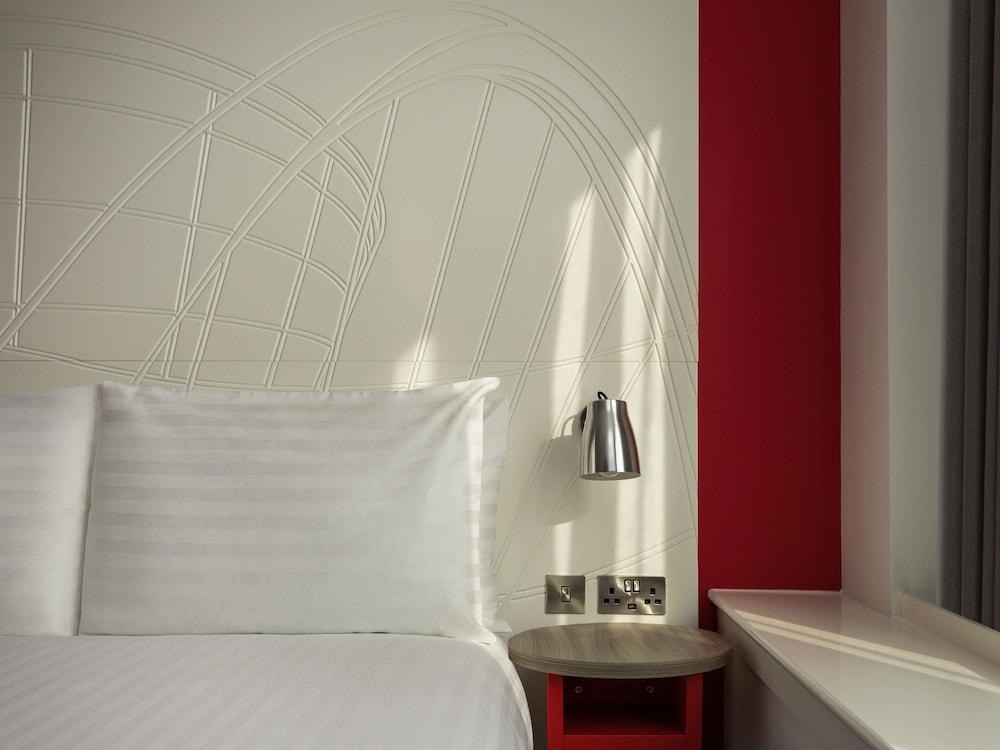 Ibis Styles Glasgow Central photo 4