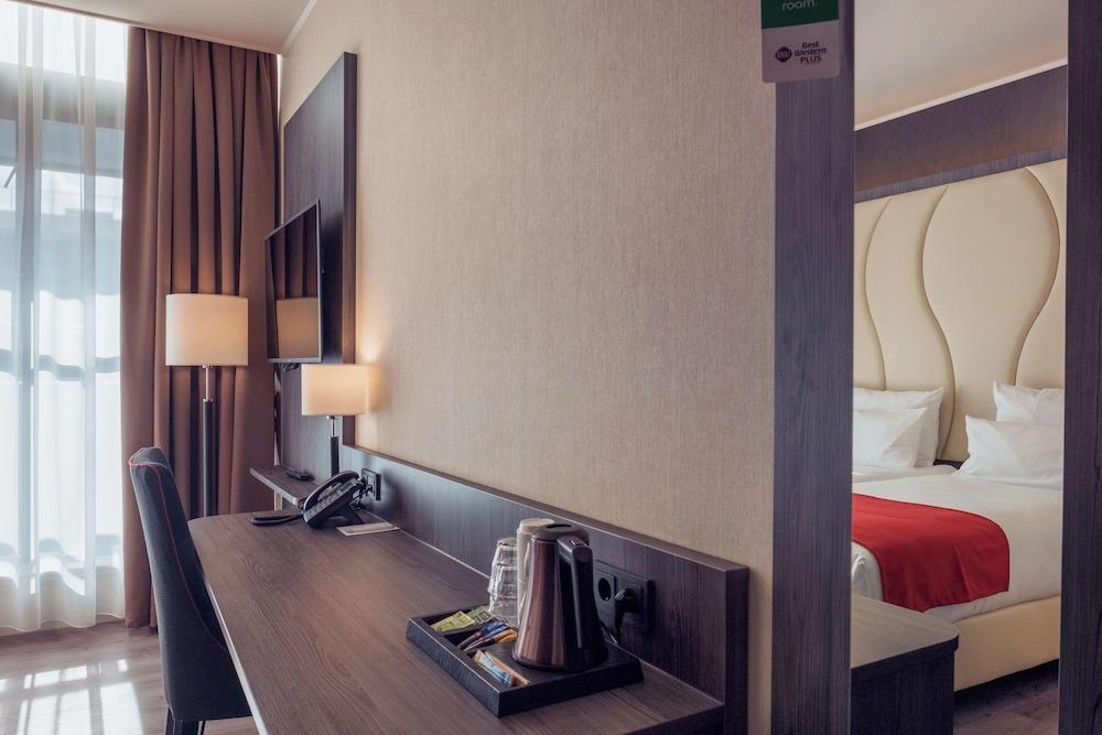 Best Western Plus Plaza Den Haag City Center photo 2