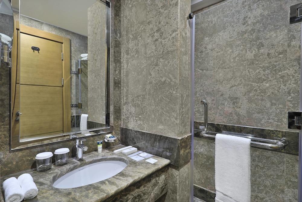 FOUR POINTS BY SHERATON MAKKAH AL NASEEM photo 3