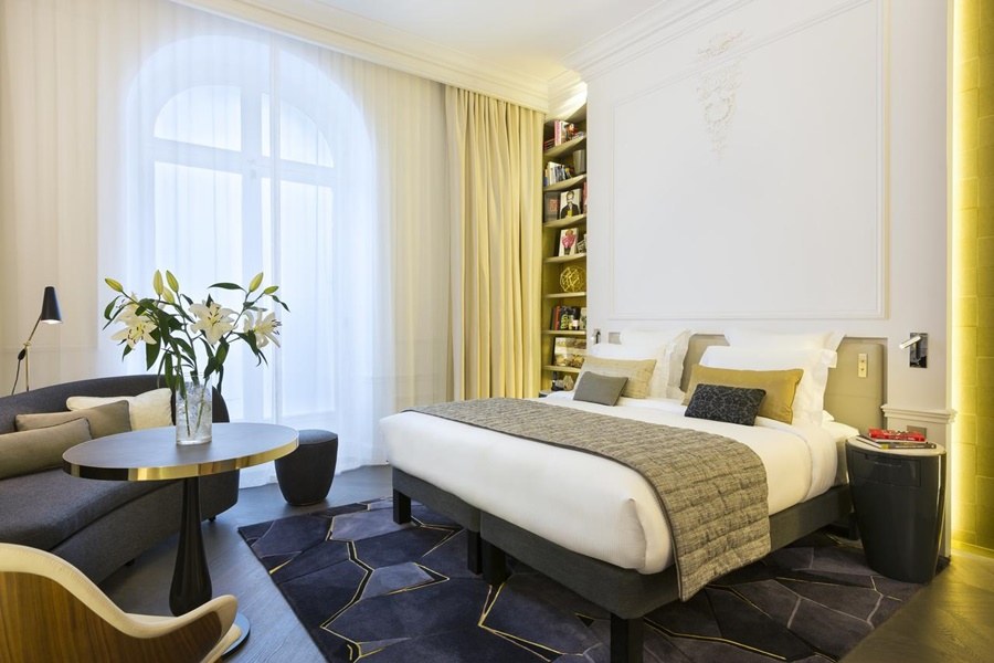 LA CLEF DES CHAMPS ELYSEES PARIS BY THE CREST COLLECTION photo 4