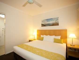 CLUB WYNDHAM FLYNNS BEACH photo 2