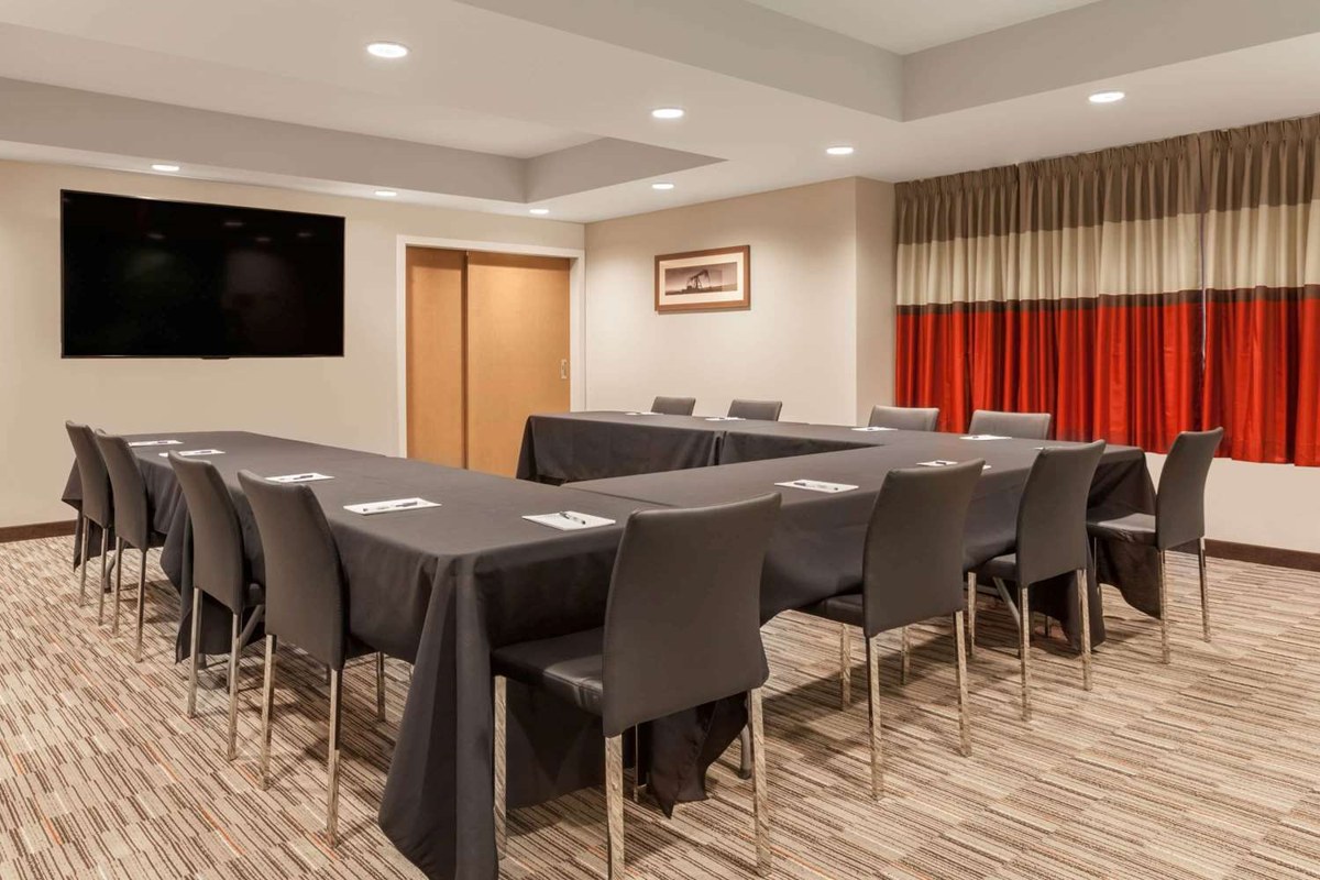 Microtel Inn & Suites by Wyndham Bonnyville