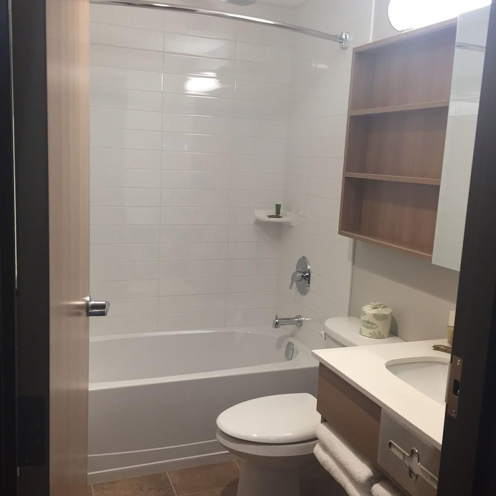 Microtel Inn & Suites by Wyndham Sudbury photo 3