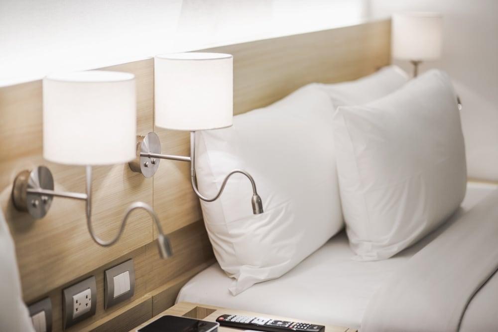 TRYP by Wyndham Mall of Asia Manila photo 1