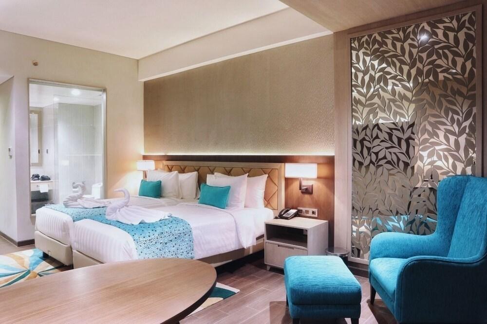 BW LUXURY HOTEL JAMBI photo 1