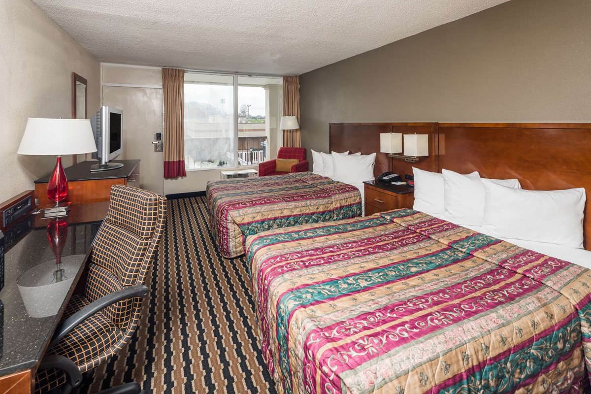 Red Roof Inn Charlotte - Airport photo 1