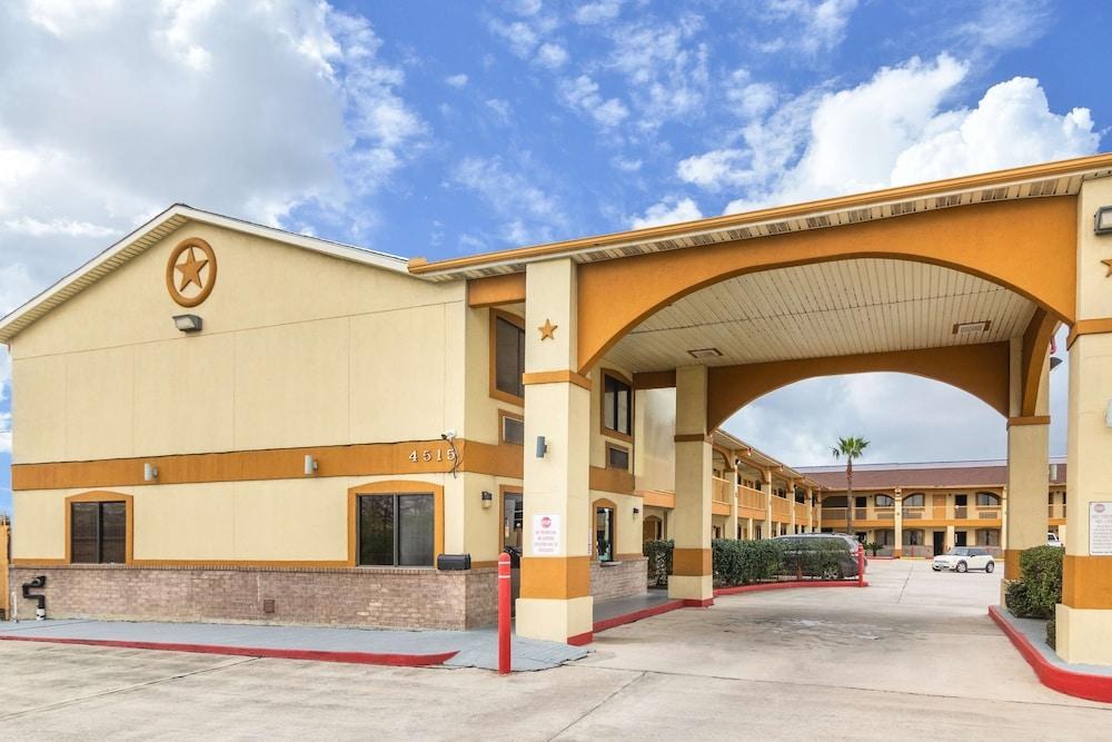 AMERICAS BEST VALUE INN - HOUSTON I - 45/LOOP 610