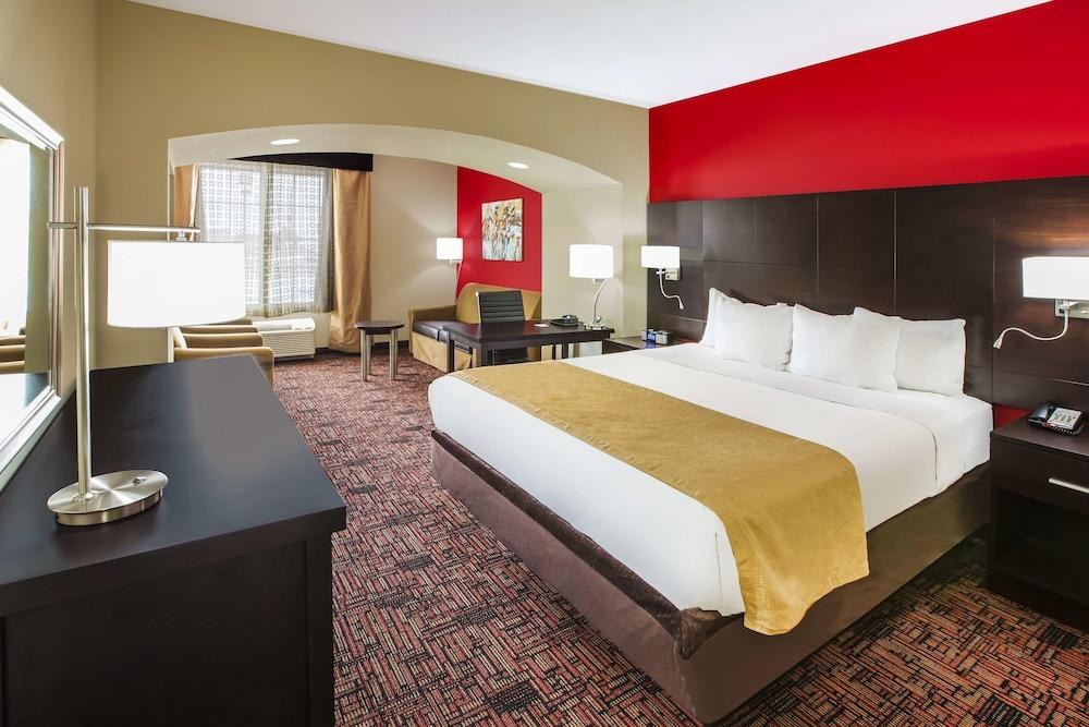 La Quinta Inn & Suites by Wyndham Elk City photo 1