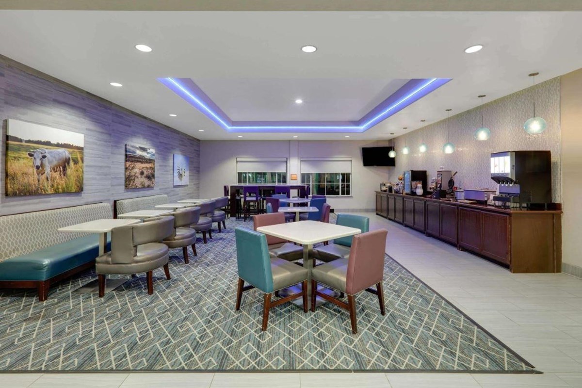 La Quinta Inn & Suites by Wyndham Dallas - Richardson