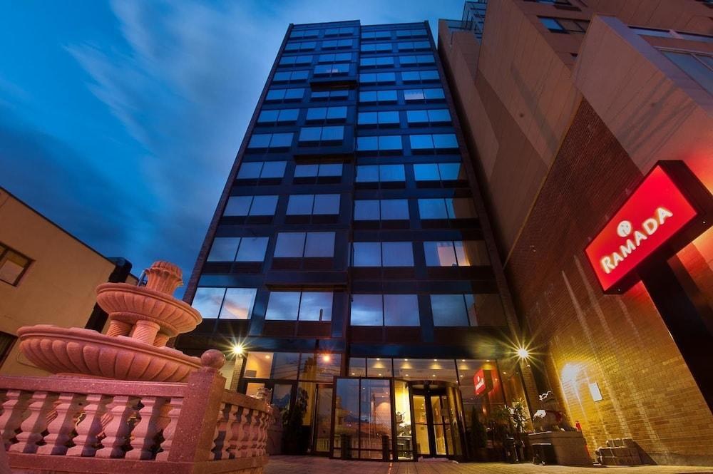 Ramada by Wyndham Flushing Queens photo 4