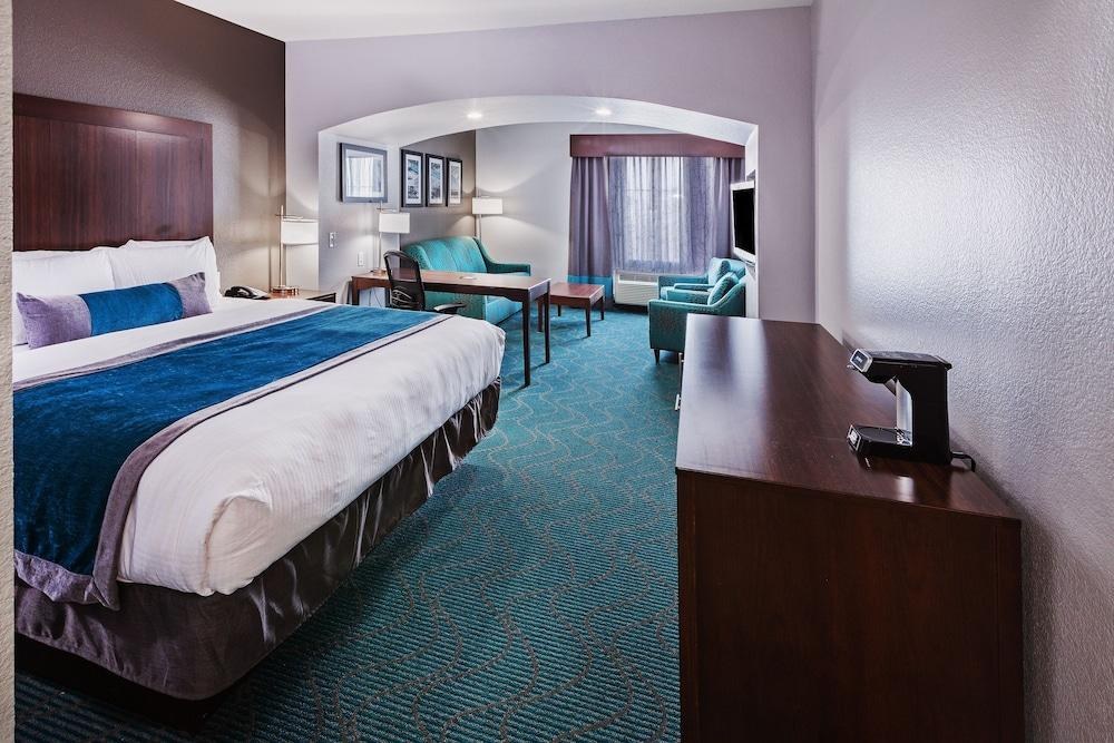 La Quinta Inn & Suites by Wyndham Fort Worth Arlington West photo 1