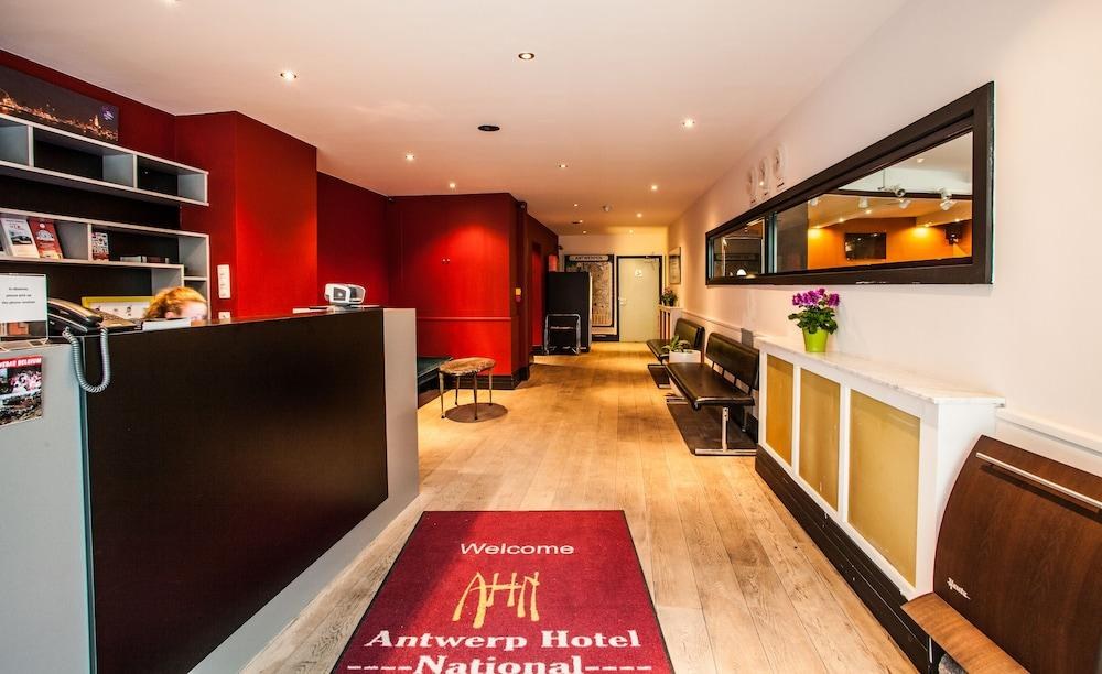 Hotel National photo 1