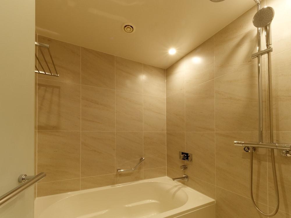 Hotel Keihan Tsukiji Ginza Grande photo 3