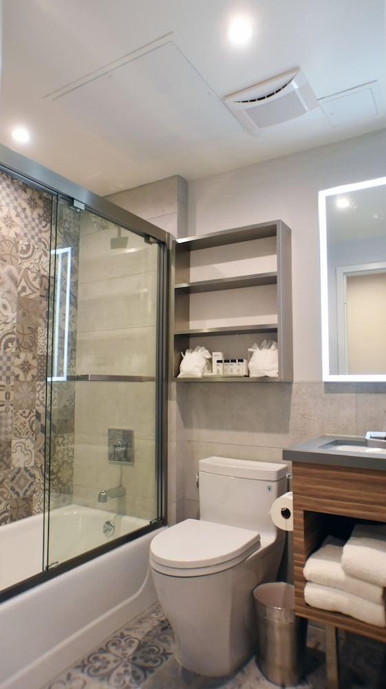 Insignia Hotel Brooklyn, an Ascend Collection Hotel photo 3
