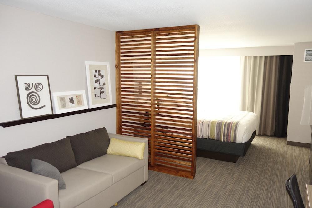 Country Inn Suites By Radisson Lawrence,ks photo 1