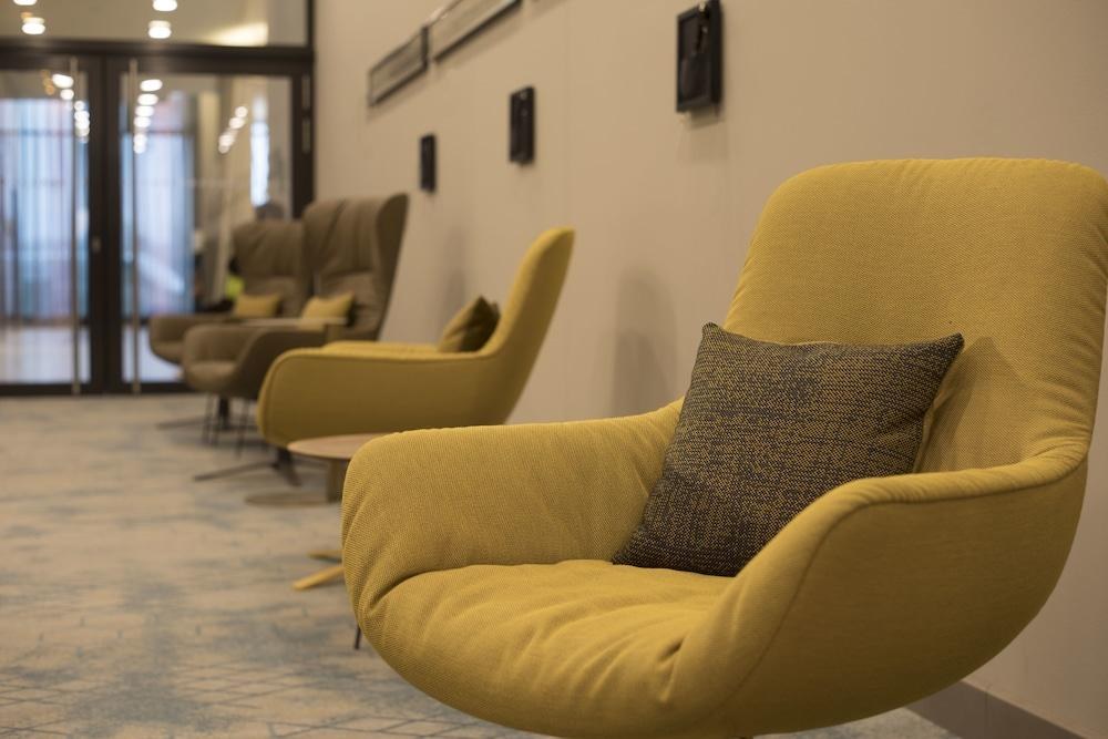 Hyatt Place Frankfurt Airport photo 1