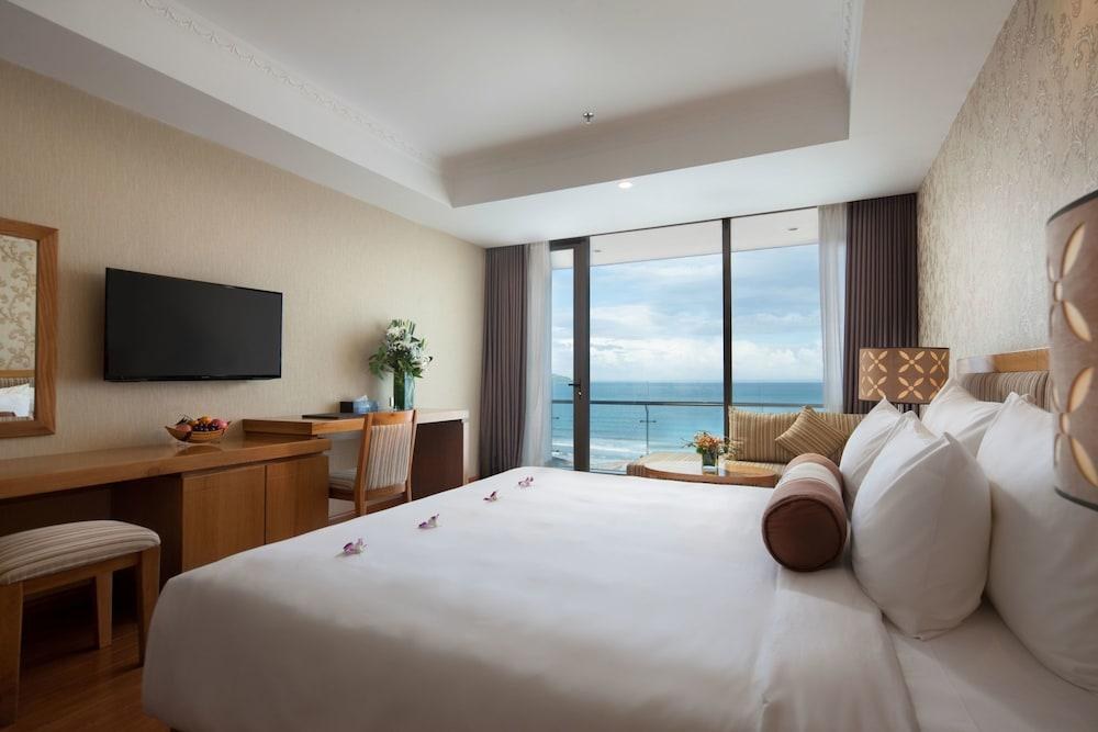 Diamond Sea Hotel photo 2