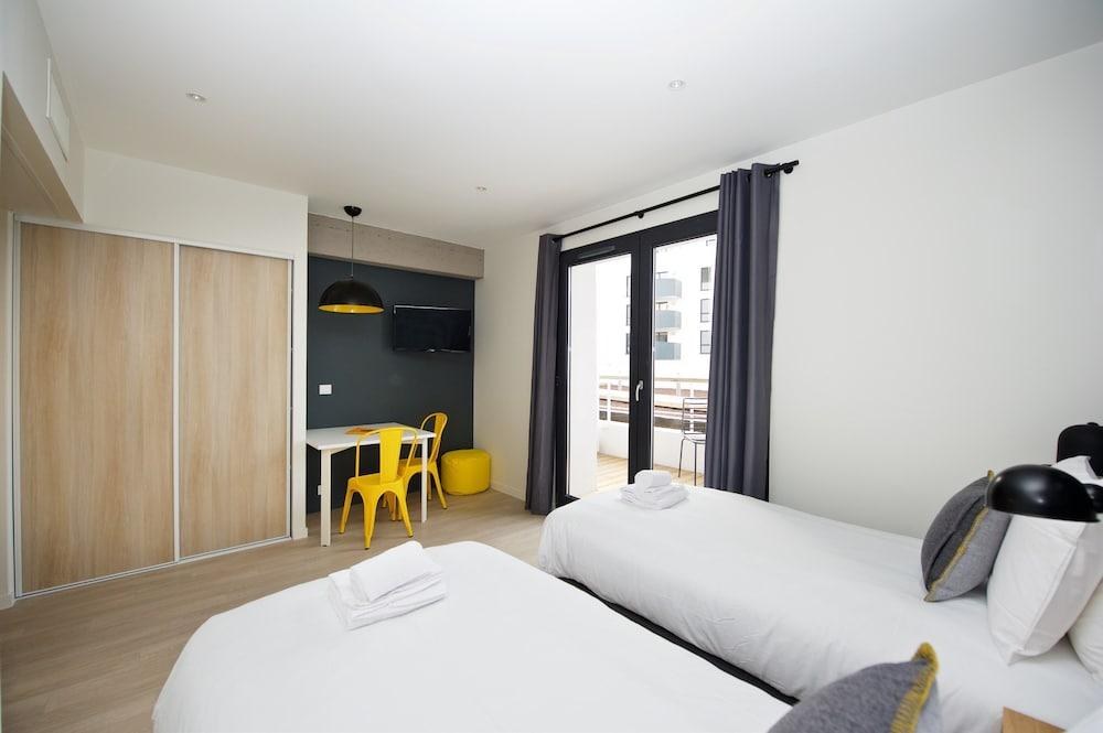 STAYCITY APARTHOTELS RUE GARIBALDI photo 4