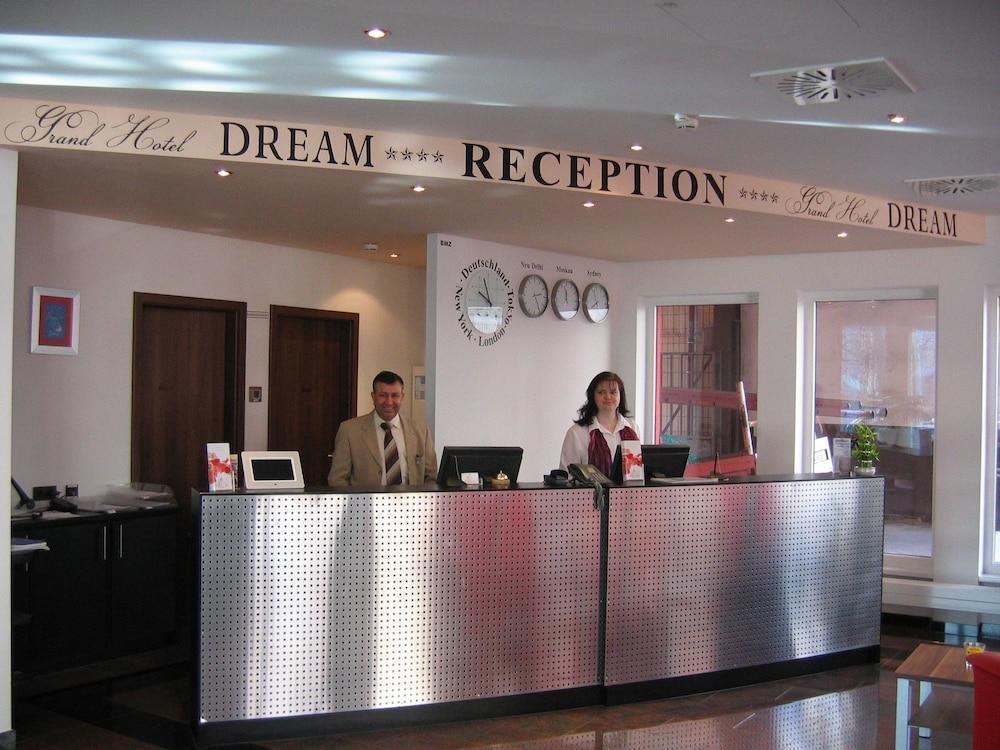 Grand Hotel Dream Frankfurt City photo 1