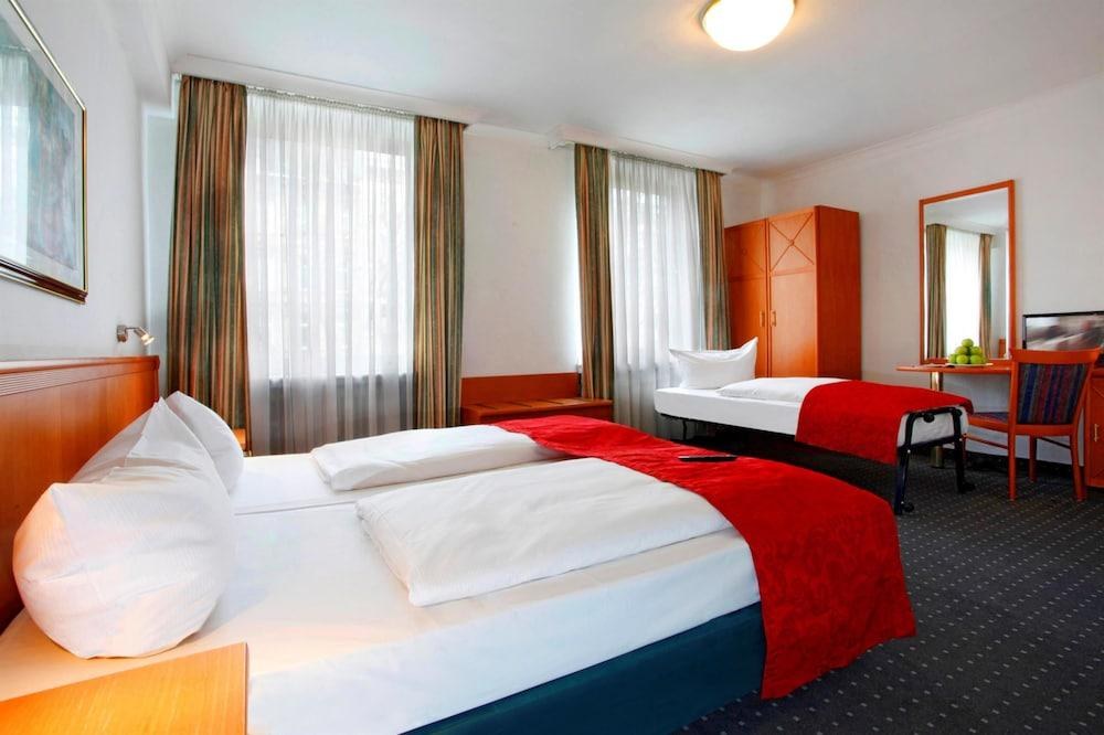CENTRO HOTEL ROYAL photo 3