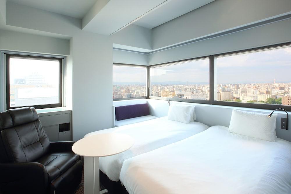 REMM SHIN-OSAKA photo 2