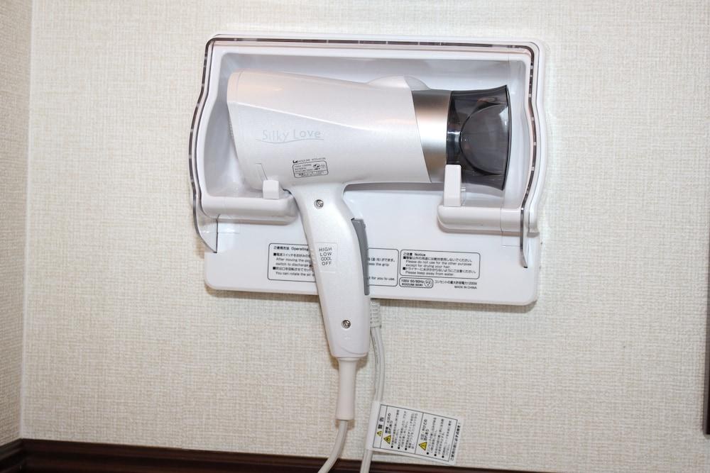 Toyoko Inn Shin-Osaka Chuo-guchi Shinkan photo 2