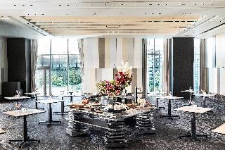HOTEL HANKYU RESPIRE OSAKA